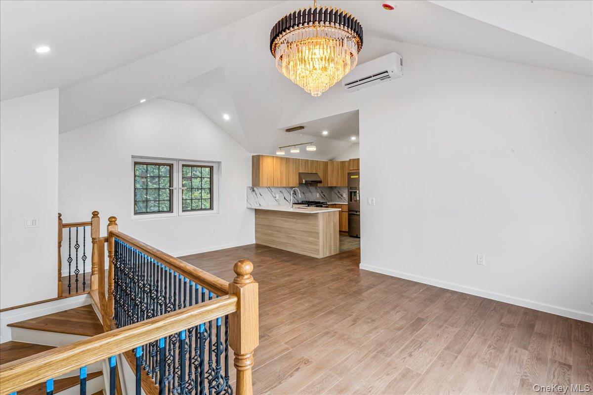 Single Family Hawtree Street Queens, NY 11417, MLS-1020223-21