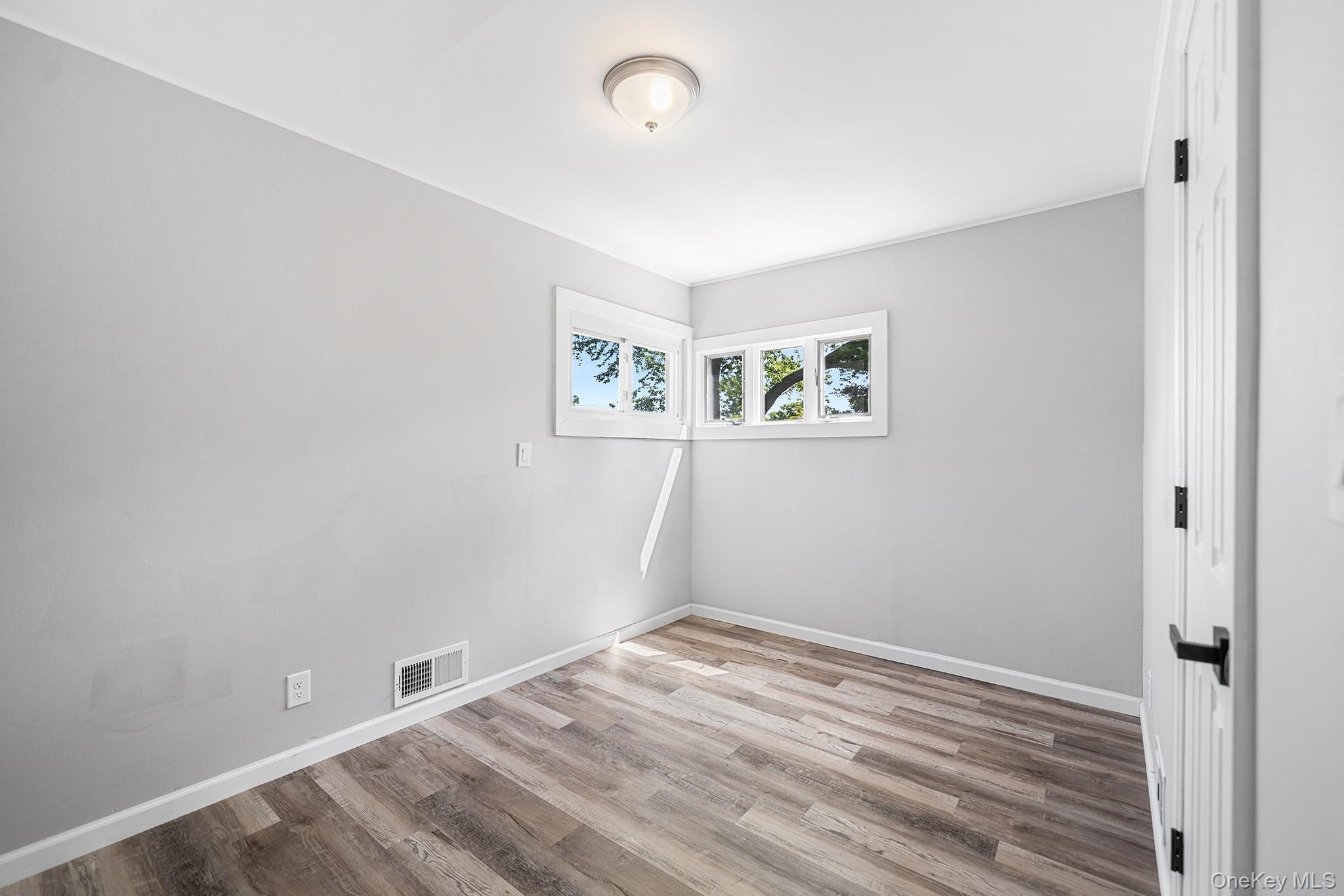 Single Family Sibley Place  Suffolk County, NY 11746, MLS-1020226-14