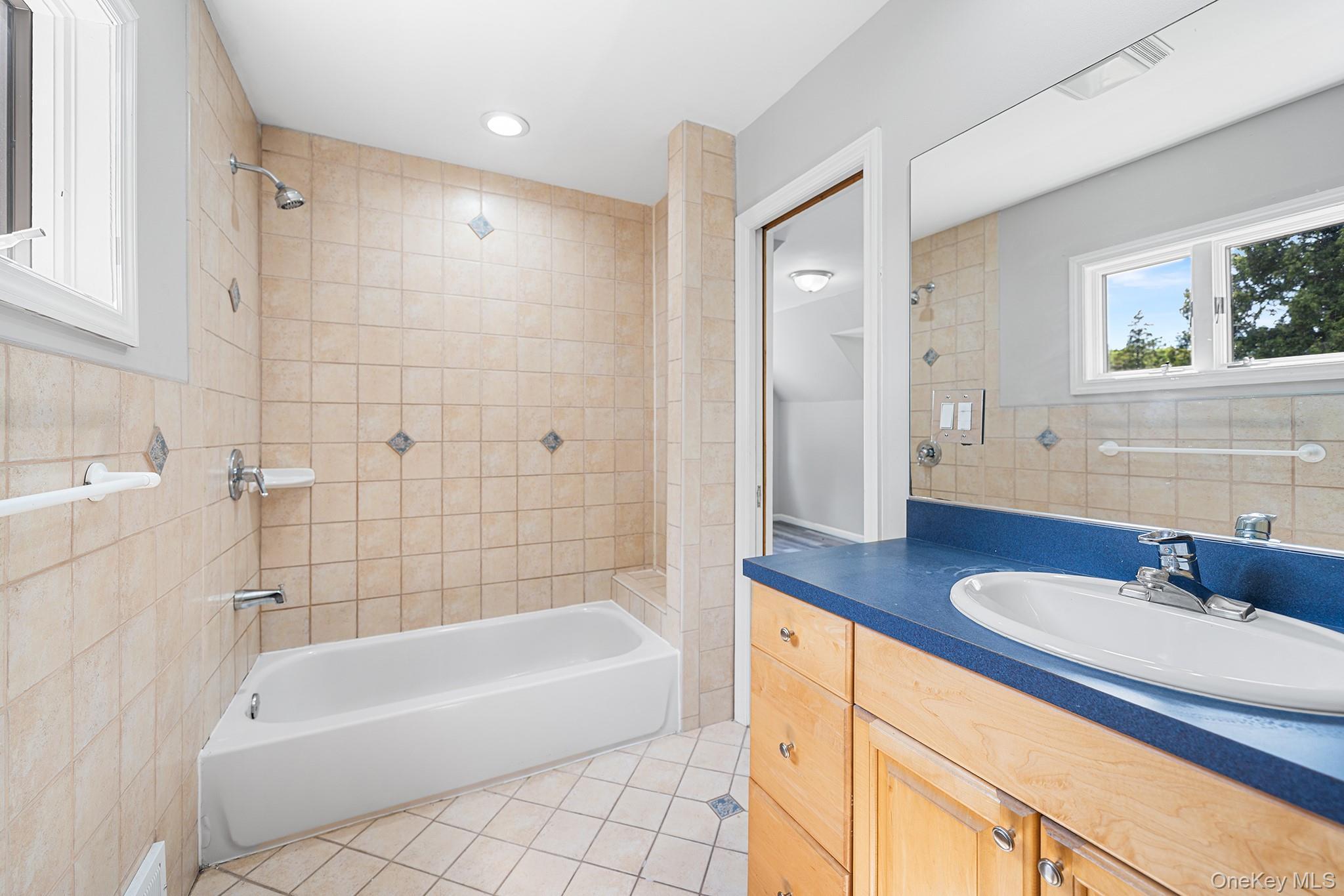 Single Family Sibley Place  Suffolk County, NY 11746, MLS-1020226-19