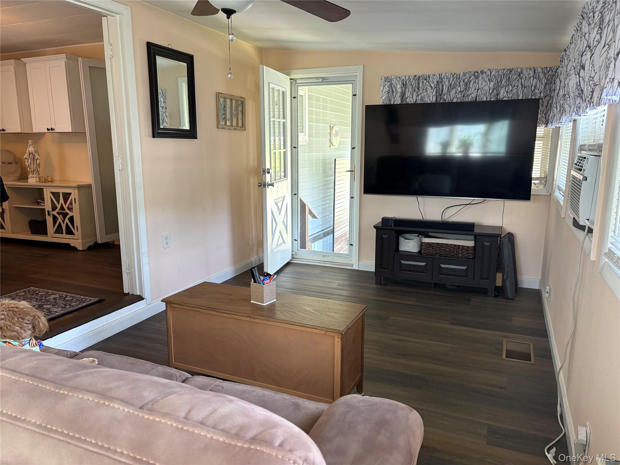 Single Family Riverleigh  Suffolk County, NY 11901, MLS-1020237-7