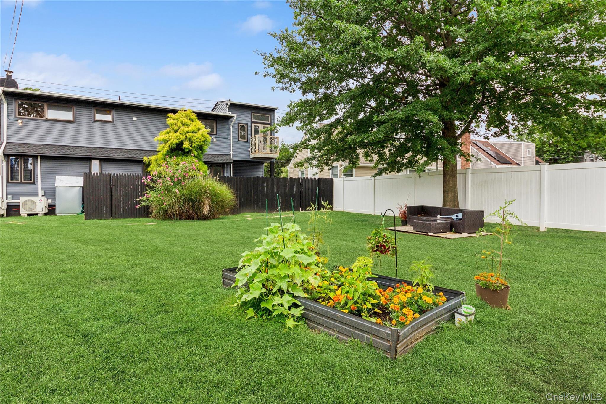 Single Family Merrick Avenue Nassau County, NY 11554, MLS-1020241-20