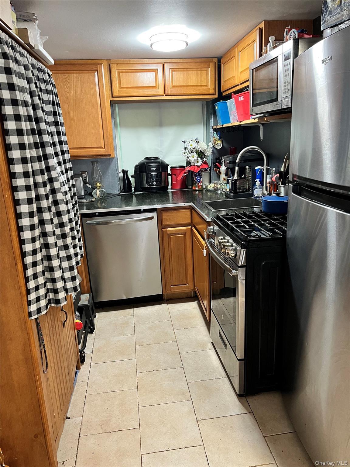 Single Family Primrose Path Suffolk County, NY 11949, MLS-1020249-6