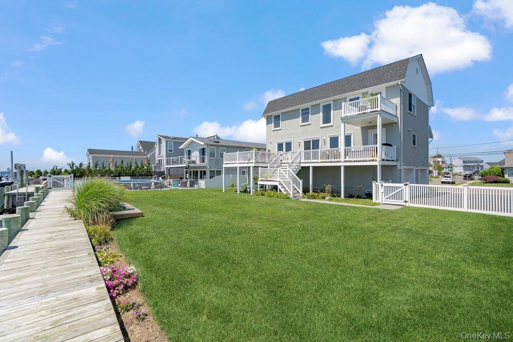 Single Family Milton Road Suffolk County, NY 11702, MLS-1020254-2