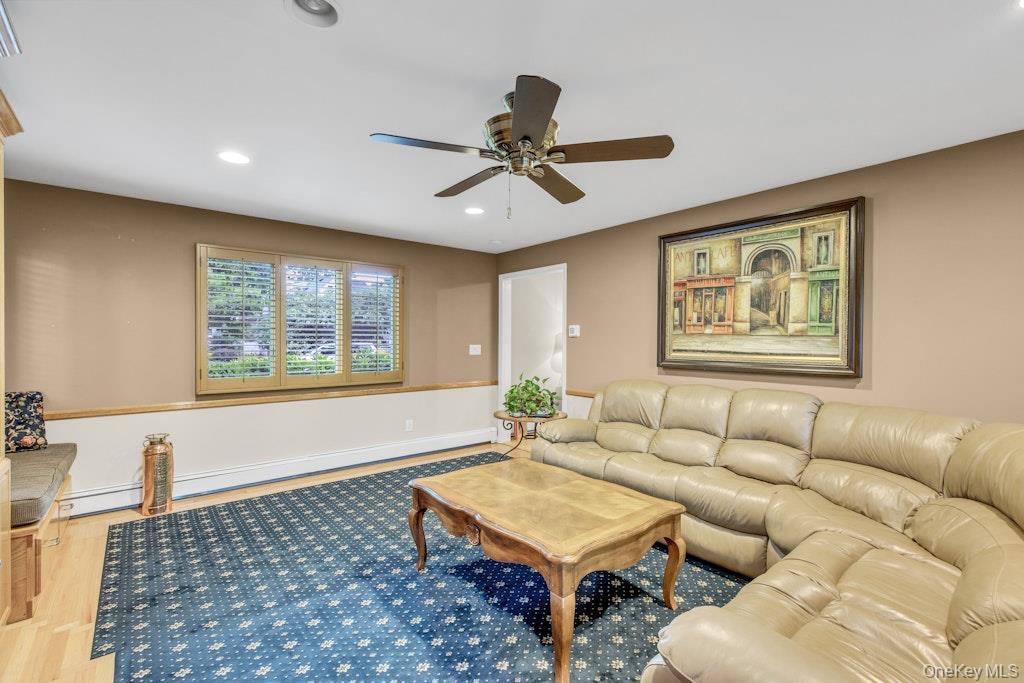 Single Family Stuart Street  Nassau County, NY 11563, MLS-1020259-20