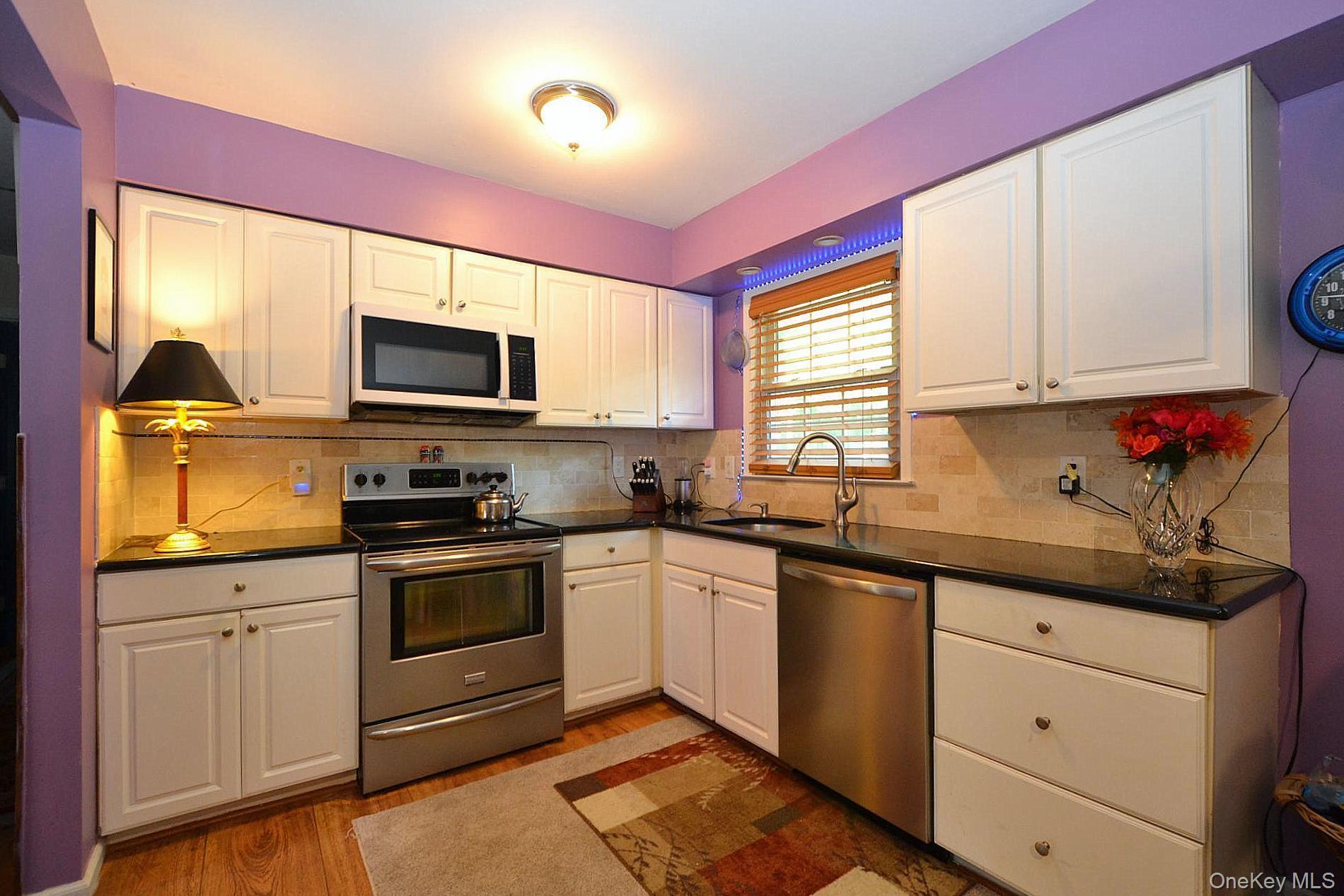 Single Family Radio Avenue  Suffolk County, NY 11764, MLS-1020283-9