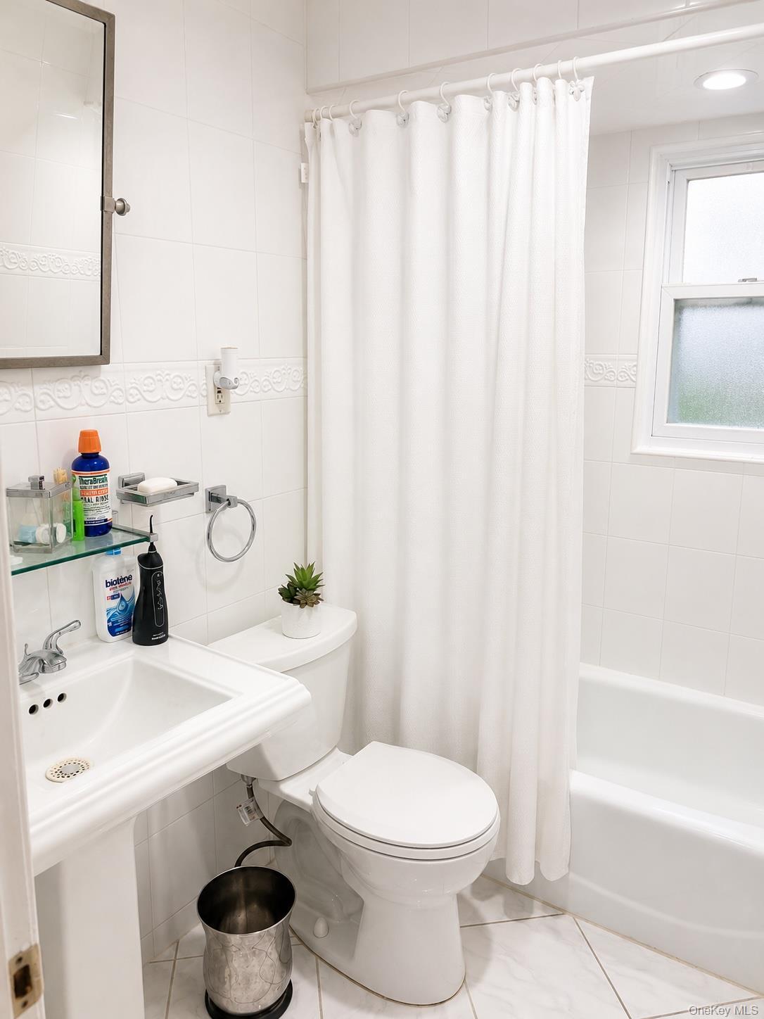 Single Family 145th Avenue Queens, NY 11422, MLS-1020292-5