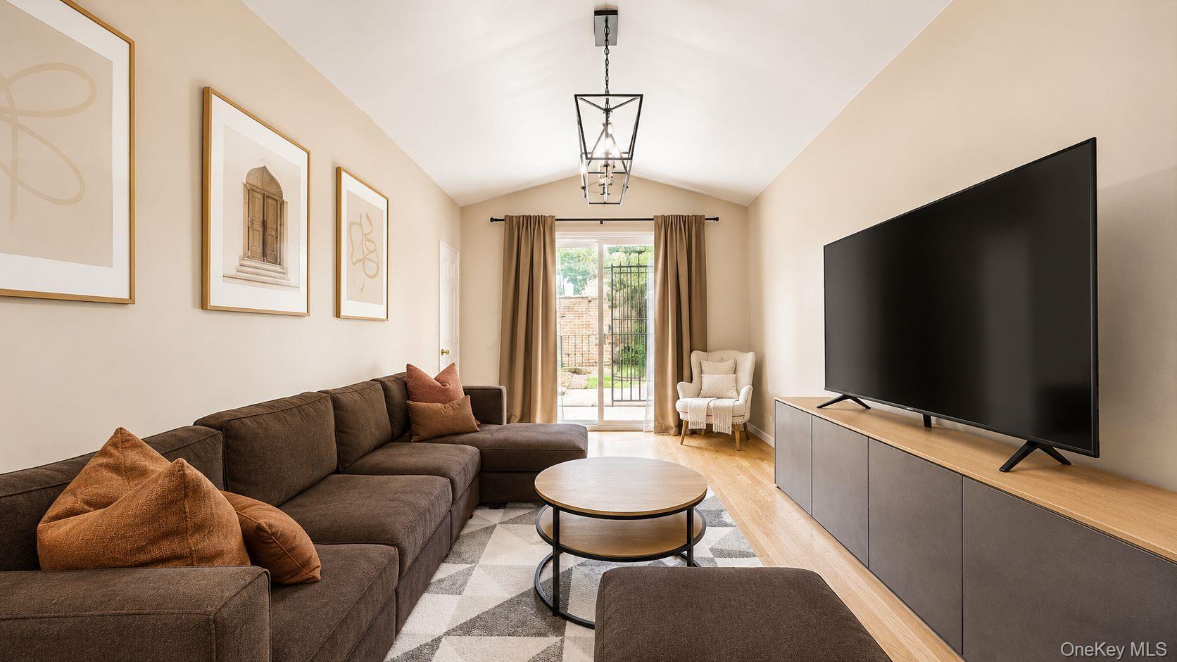 Single Family 84th Avenue Queens, NY 11435, MLS-1020309-15