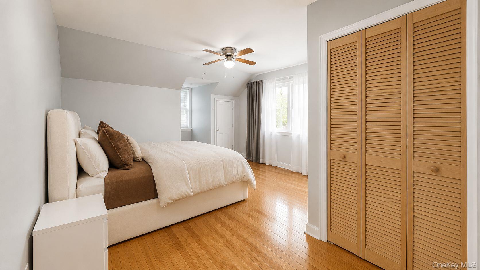 Single Family 84th Avenue Queens, NY 11435, MLS-1020309-19
