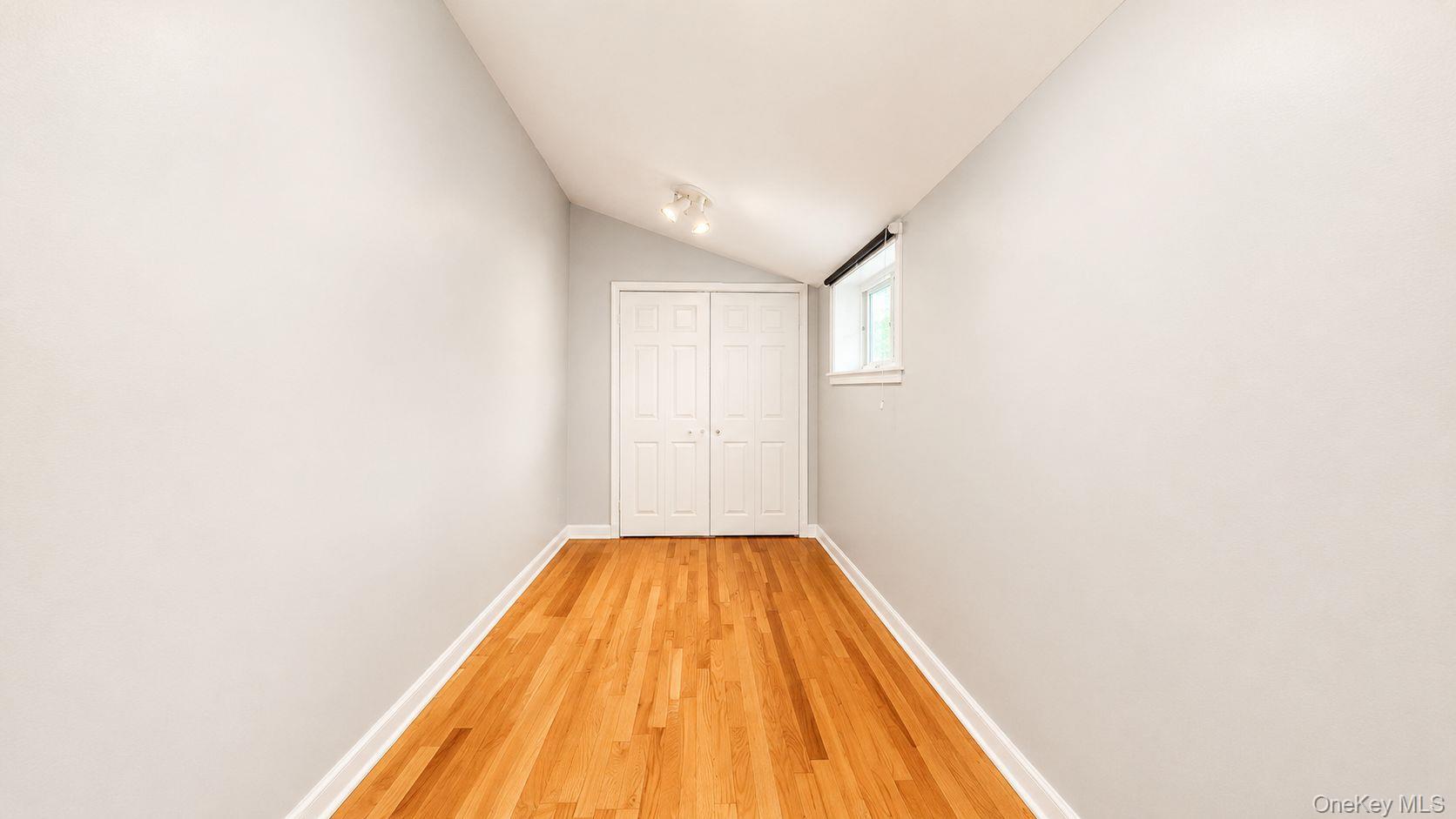 Single Family 84th Avenue Queens, NY 11435, MLS-1020309-22
