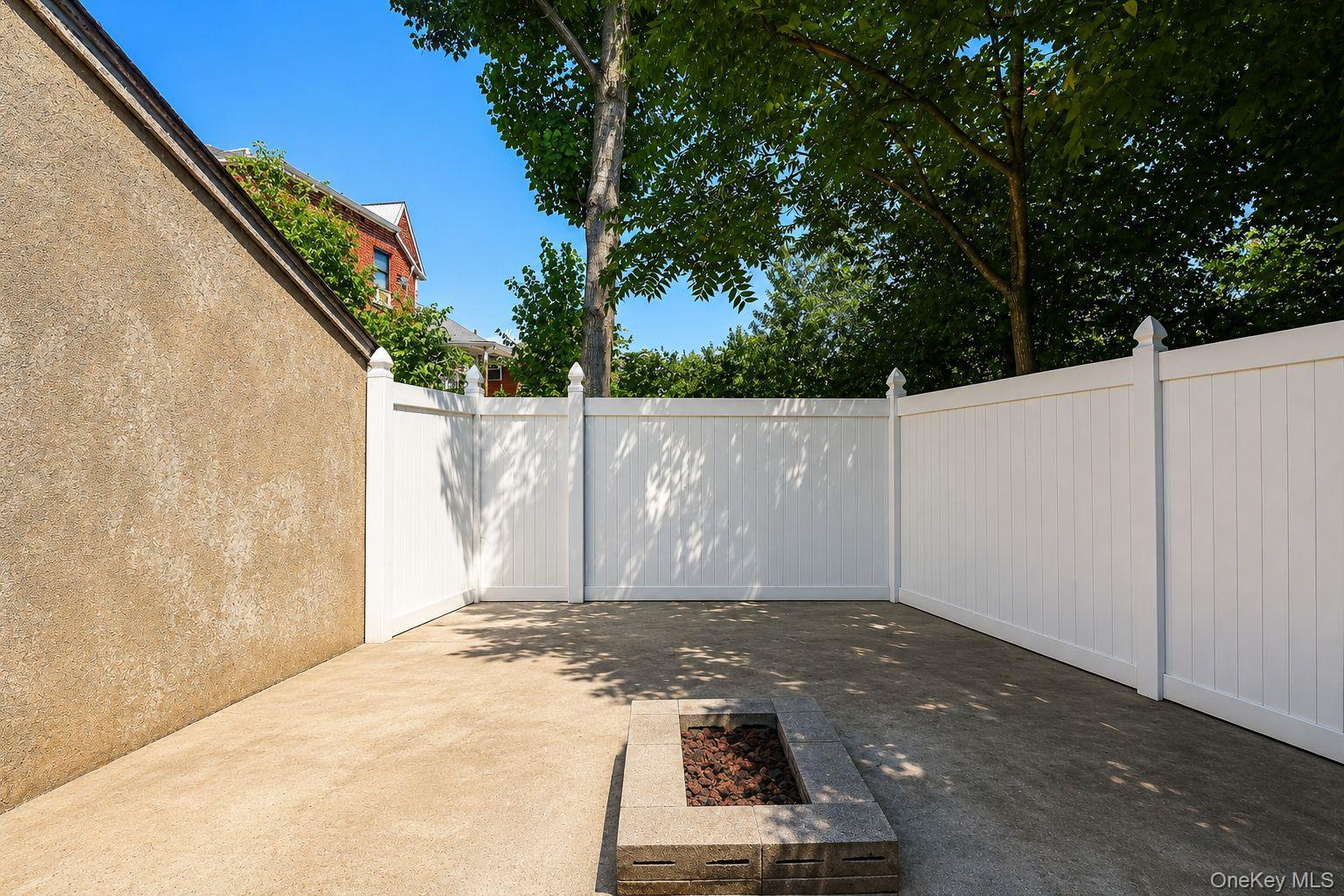 Single Family 84th Avenue Queens, NY 11435, MLS-1020309-31