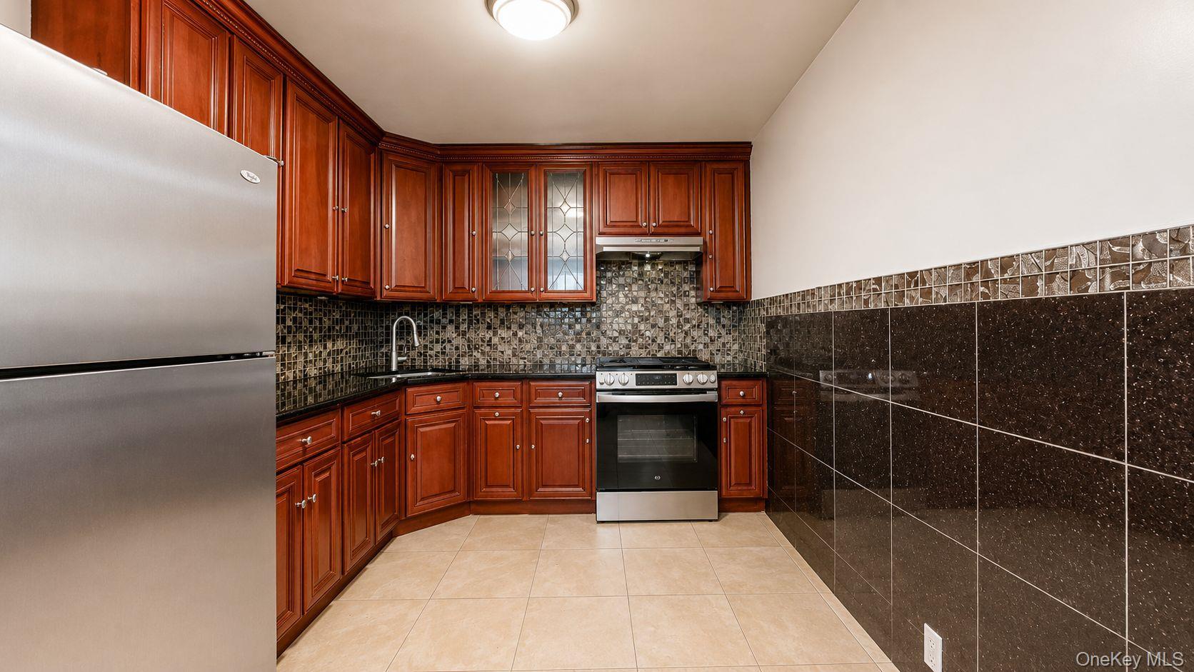 Single Family 84th Avenue Queens, NY 11435, MLS-1020309-7