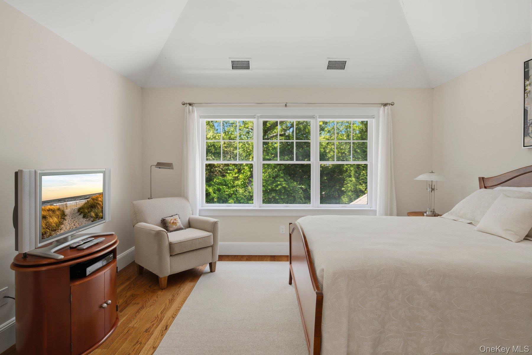 Single Family Cedarfield Lane Suffolk County, NY 11977, MLS-1020331-26
