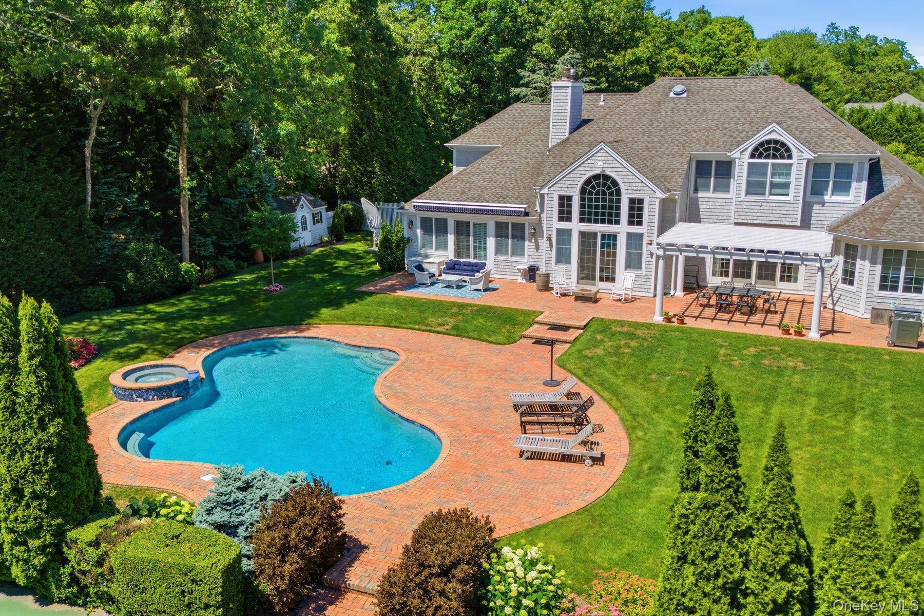Single Family Cedarfield Lane Suffolk County, NY 11977, MLS-1020331-31