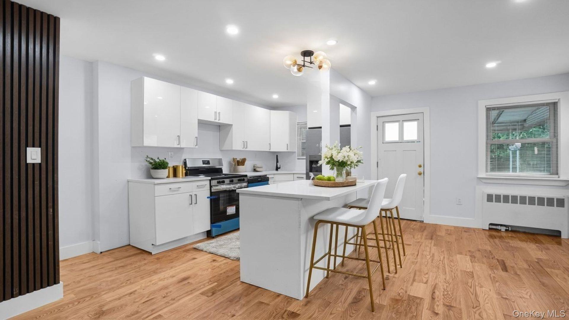Single Family Grace Avenue Bronx, NY 10466, MLS-1020333-5