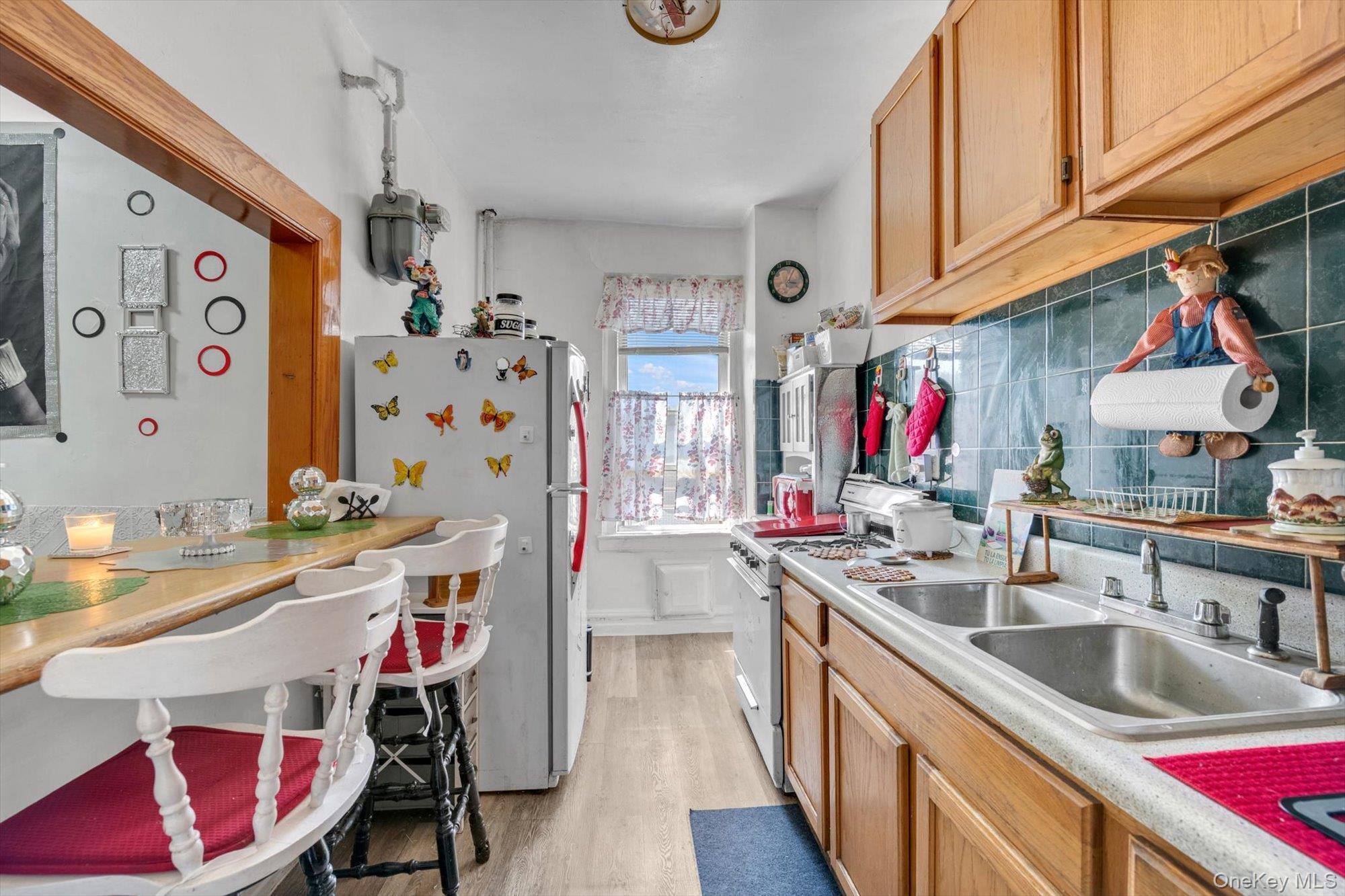 Coop Fort Washington Avenue  Manhattan, NY 10033, MLS-1020344-3