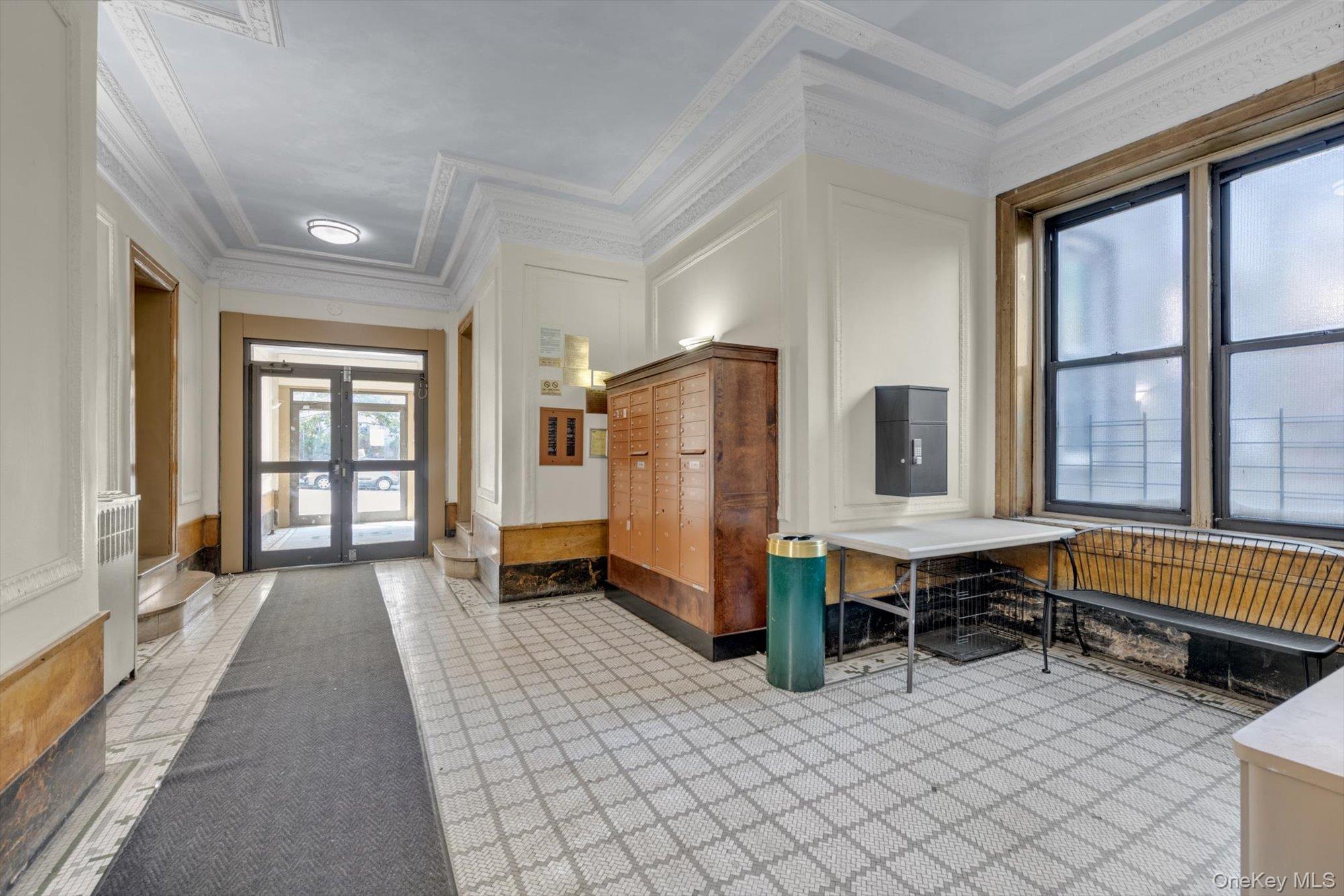 Coop Fort Washington Avenue  Manhattan, NY 10033, MLS-1020344-9