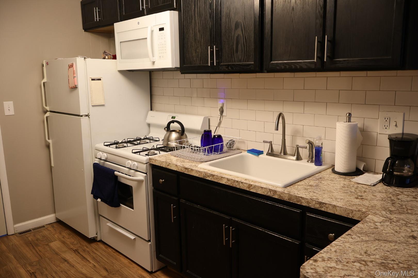 Single Family Albany Street Dutchess County, NY 12601, MLS-1020360-15