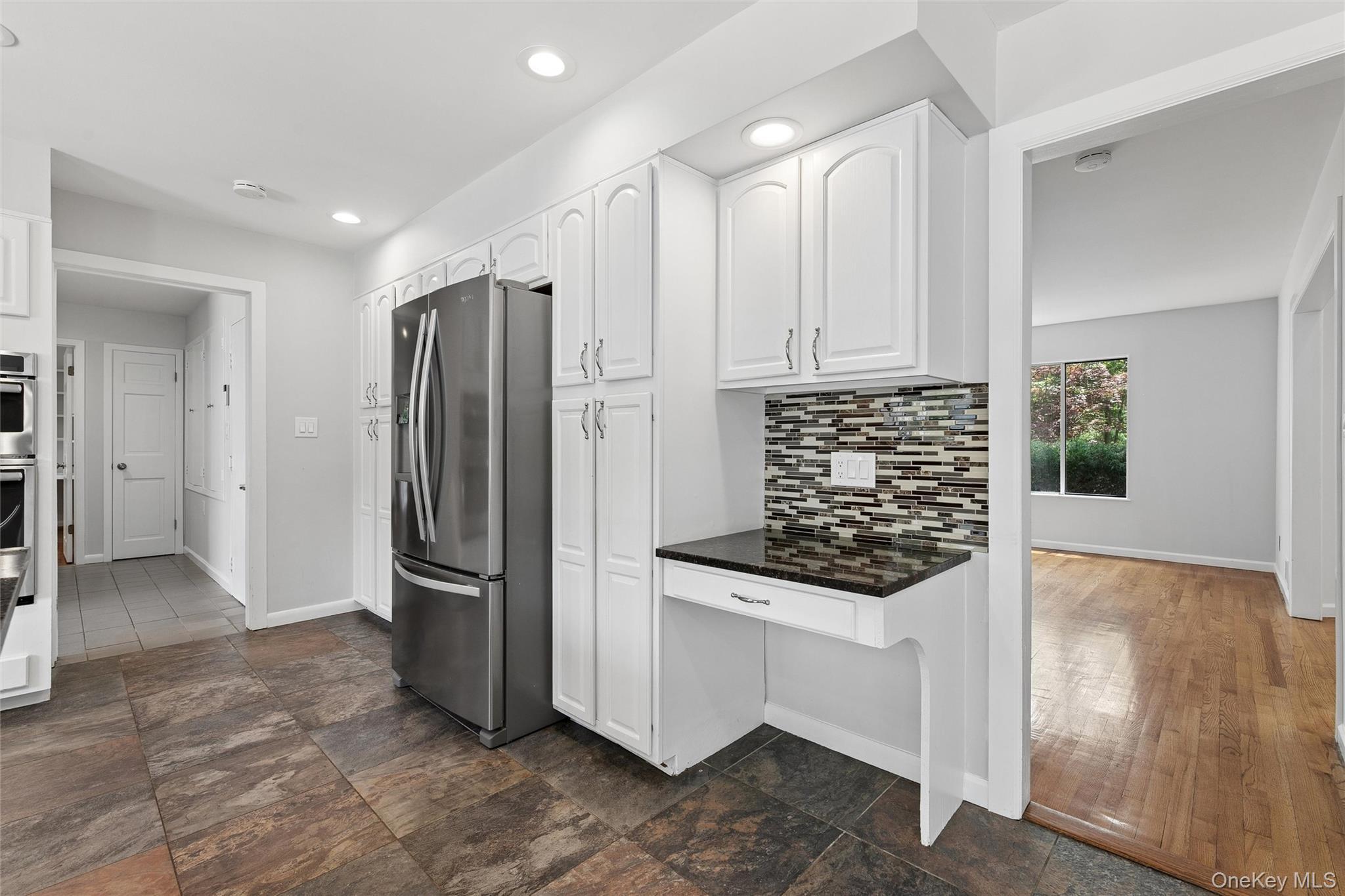 Single Family N Ridge Road Suffolk County, NY 11733, MLS-1020376-28