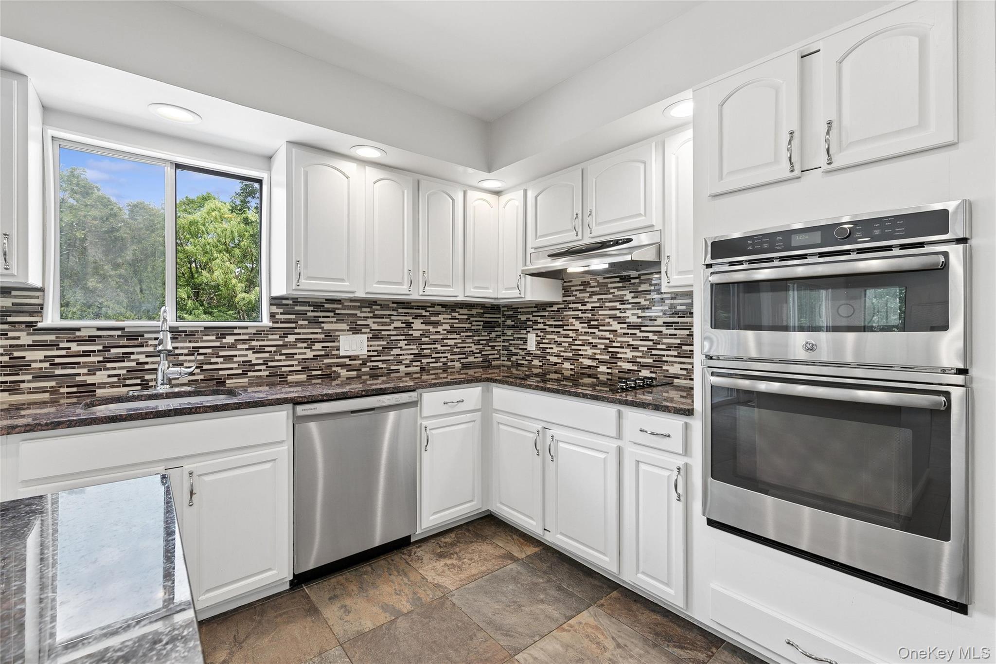 Single Family N Ridge Road Suffolk County, NY 11733, MLS-1020376-30