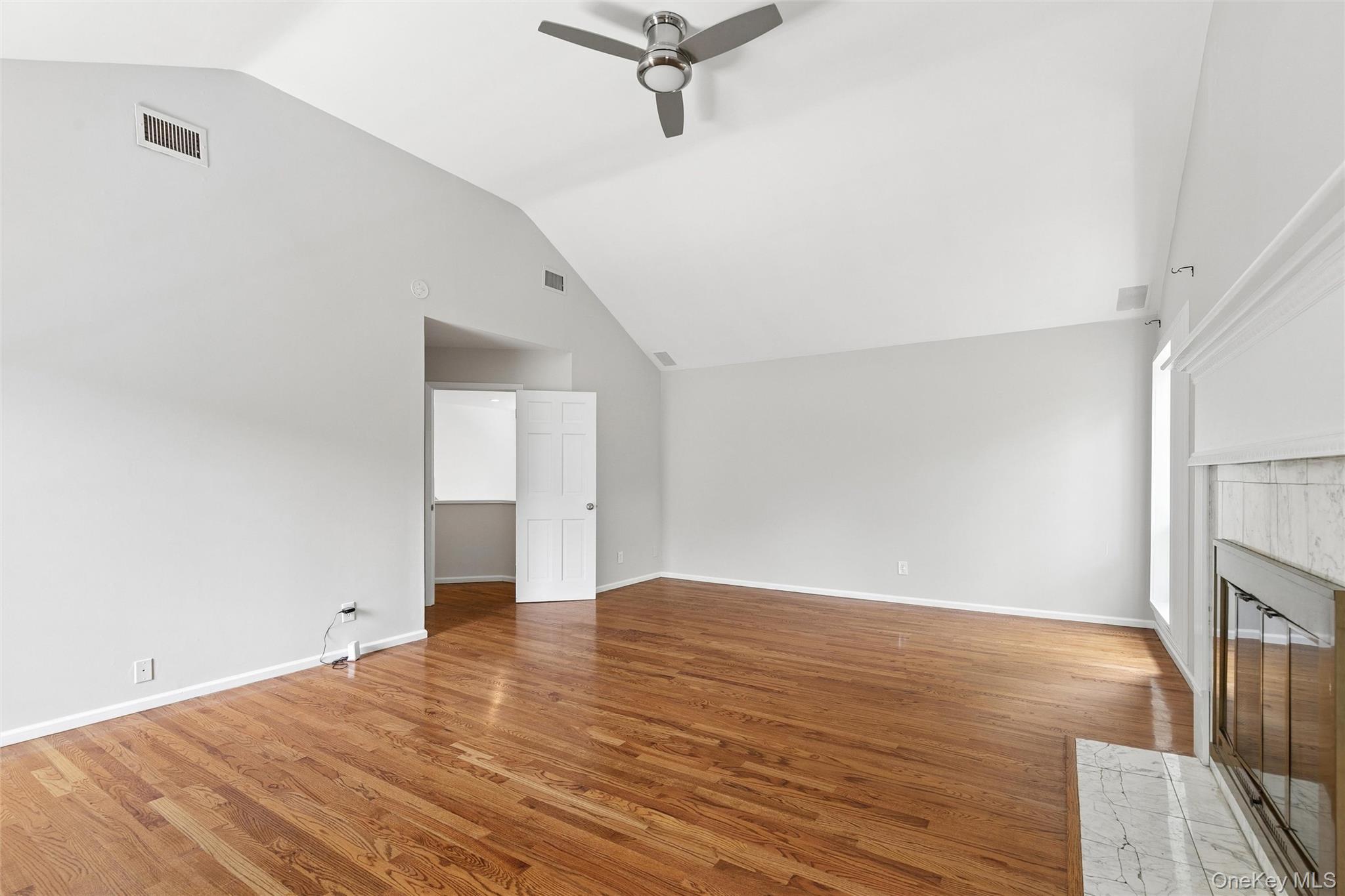 Single Family N Ridge Road Suffolk County, NY 11733, MLS-1020376-35
