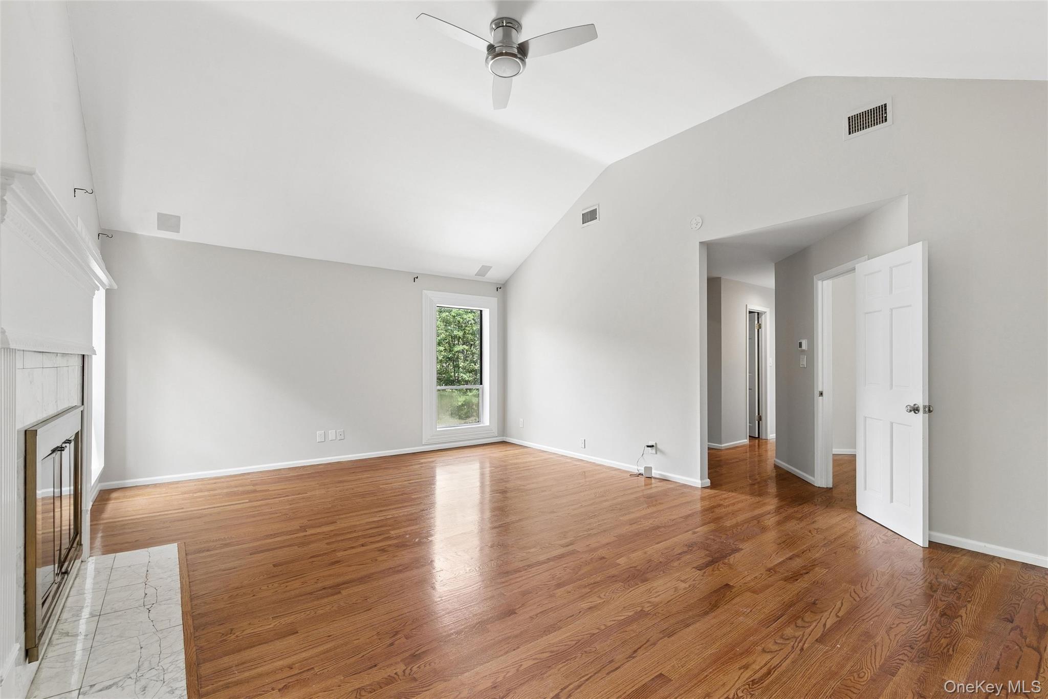 Single Family N Ridge Road Suffolk County, NY 11733, MLS-1020376-37