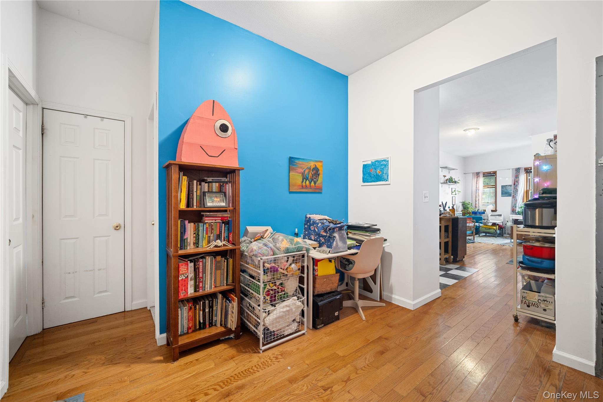 Single Family 30th Road Queens, NY 11103, MLS-1020381-10