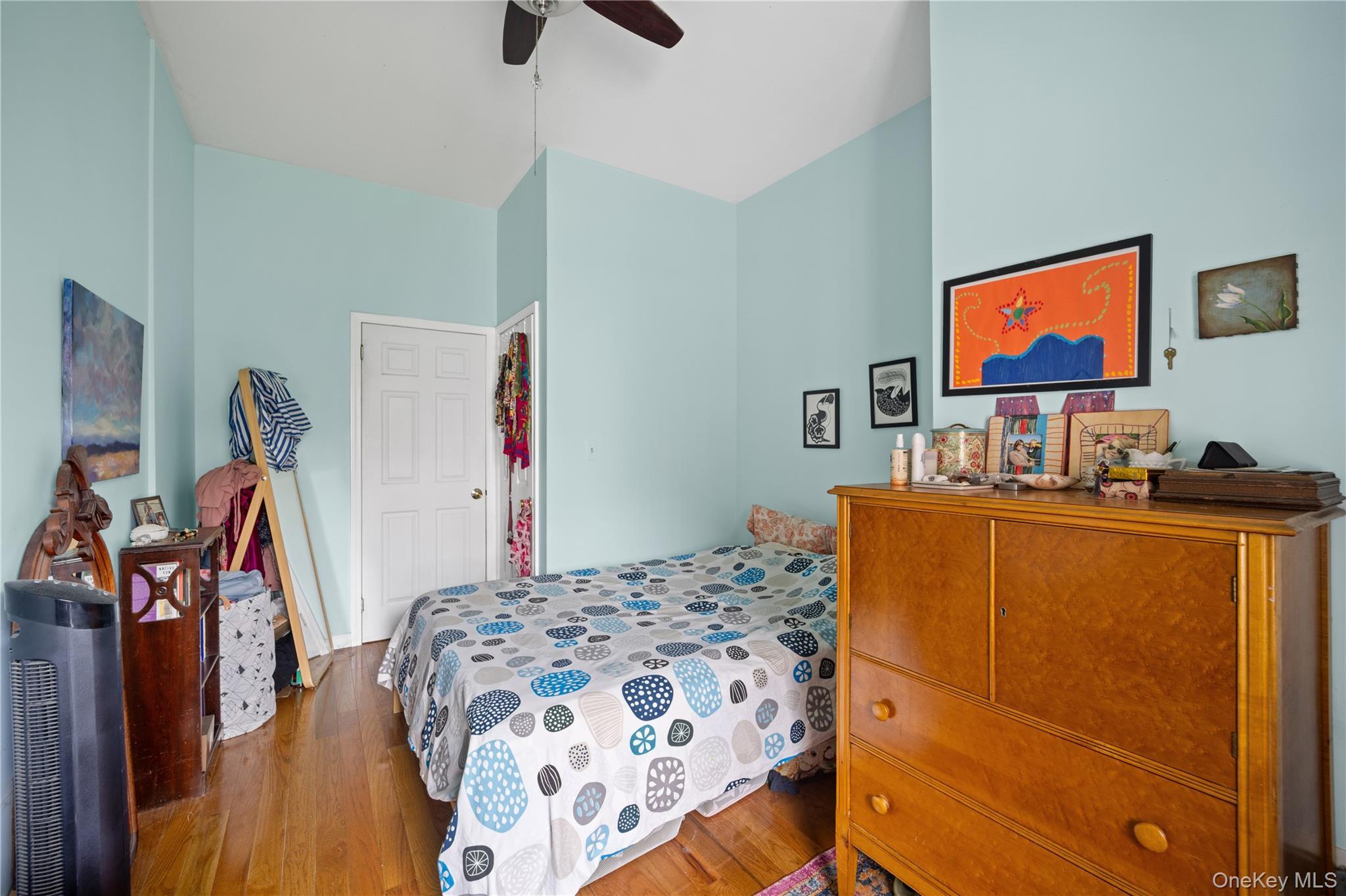 Single Family 30th Road Queens, NY 11103, MLS-1020381-12