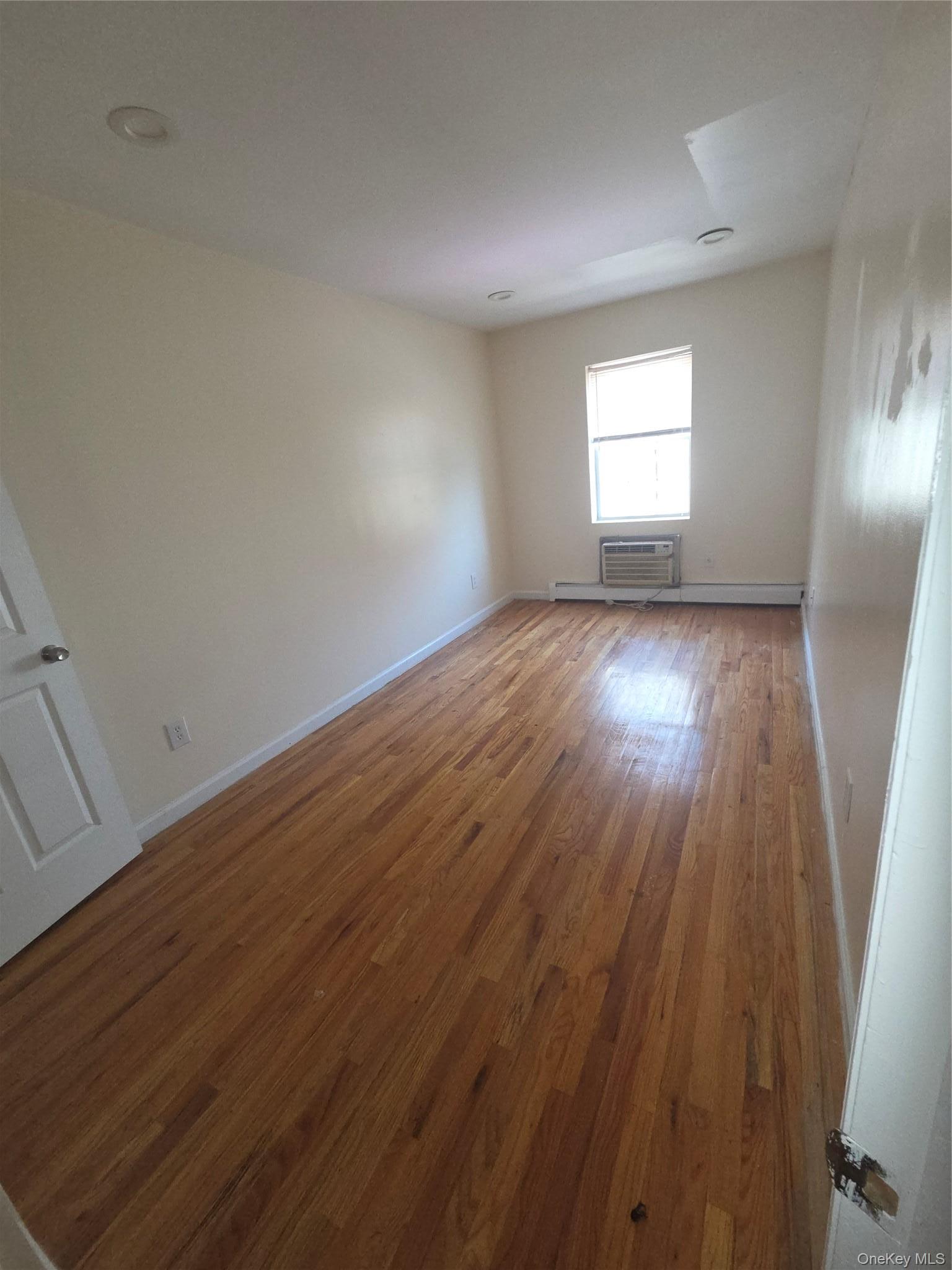 Single Family Crotona Avenue Bronx, NY 10458, MLS-1020388-10