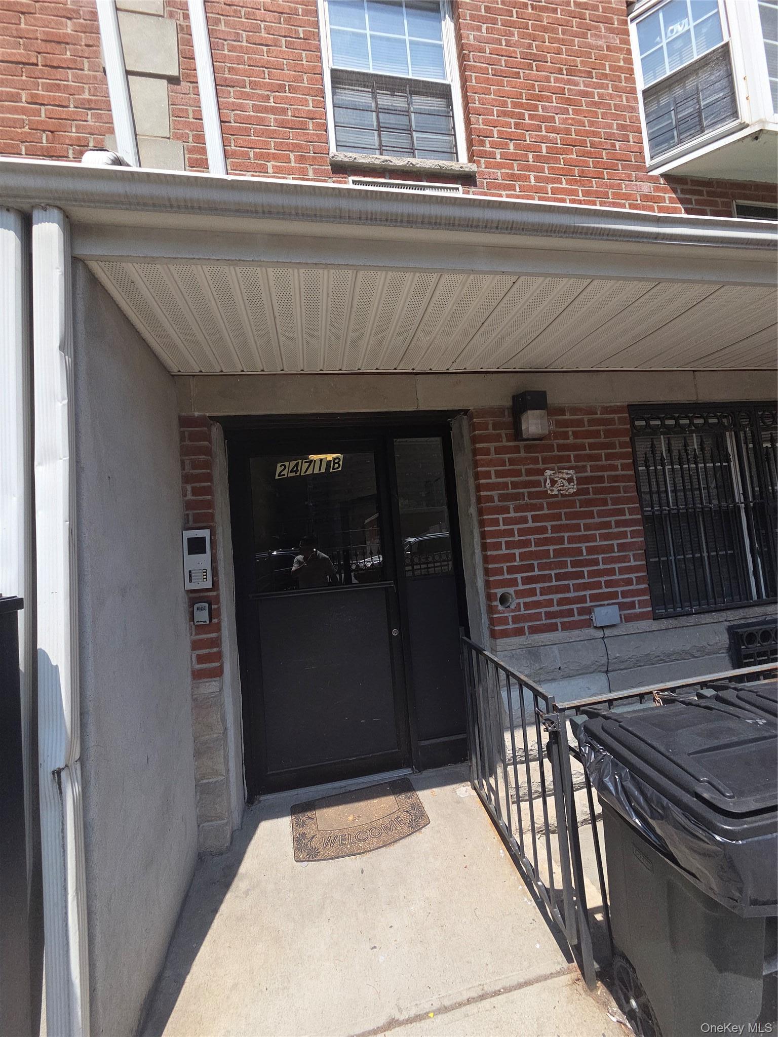 Single Family Crotona Avenue Bronx, NY 10458, MLS-1020388-14