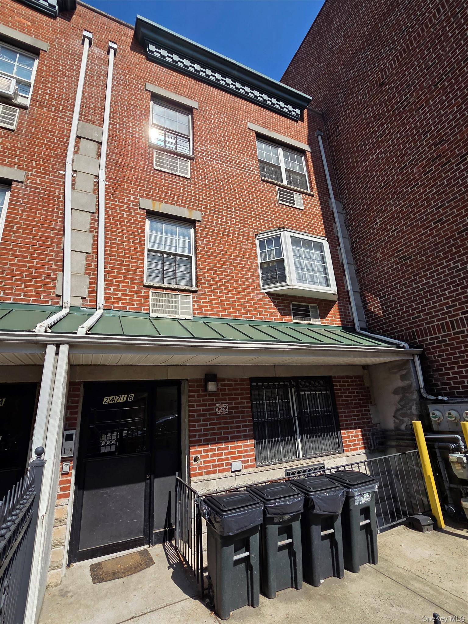 Single Family Crotona Avenue Bronx, NY 10458, MLS-1020388-3