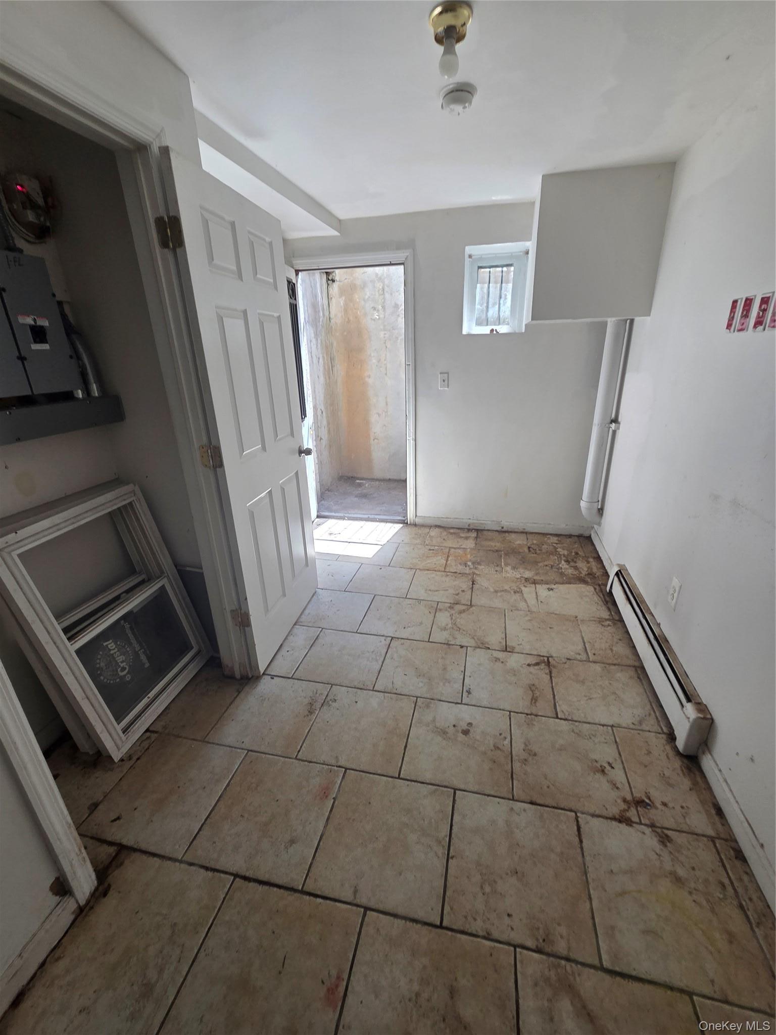 Single Family Crotona Avenue Bronx, NY 10458, MLS-1020388-4