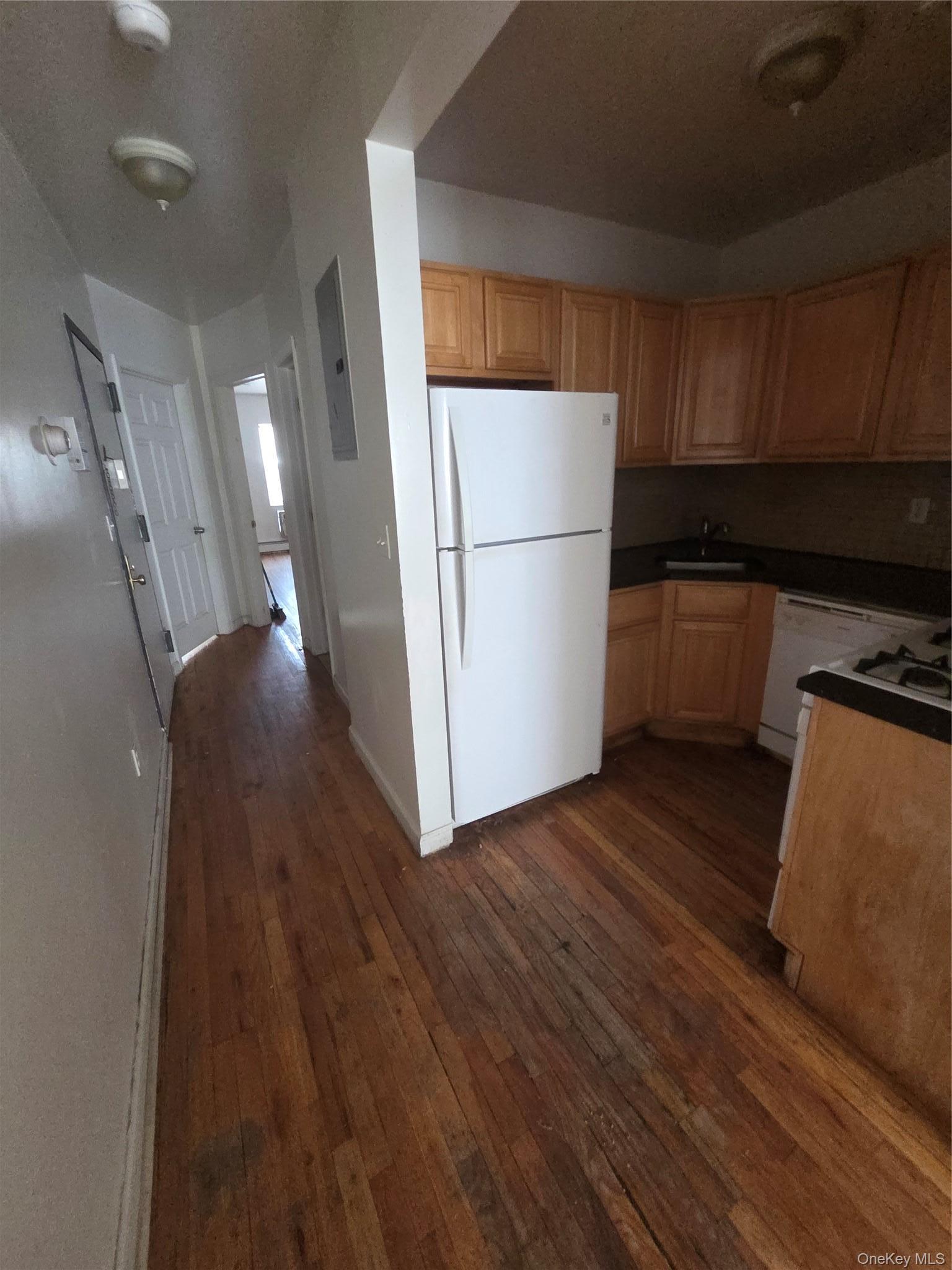 Single Family Crotona Avenue Bronx, NY 10458, MLS-1020388-8