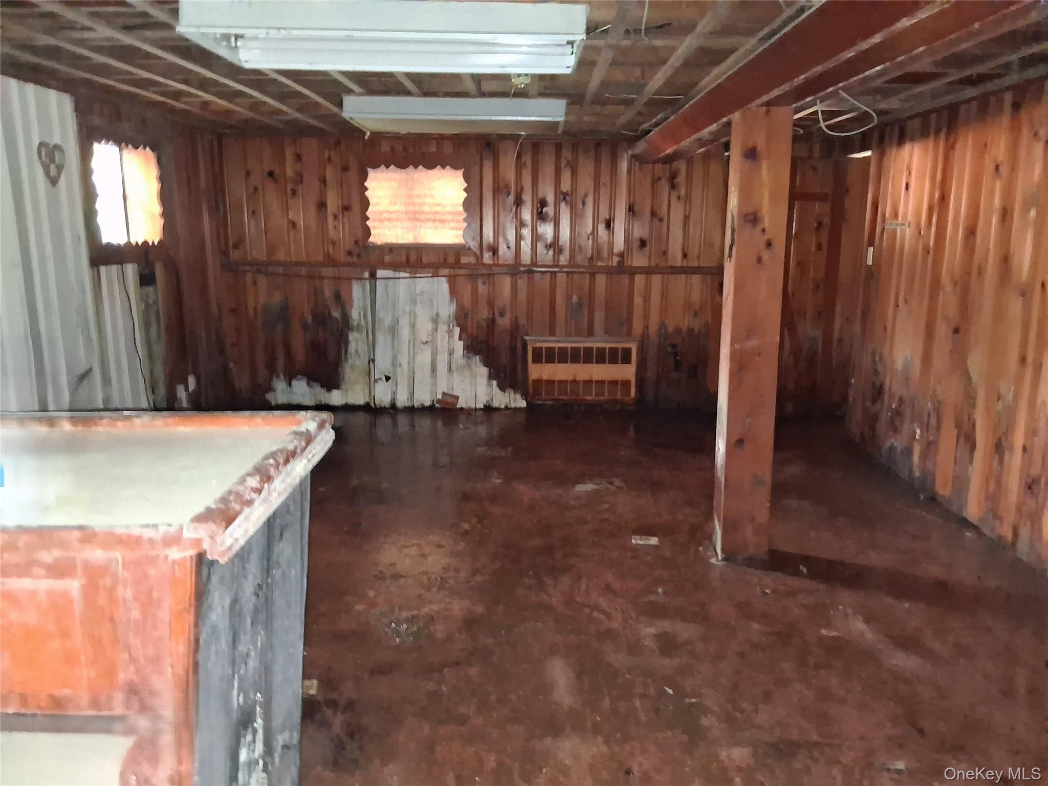 Single Family Furth Road  Nassau County, NY 11581, MLS-1020402-11