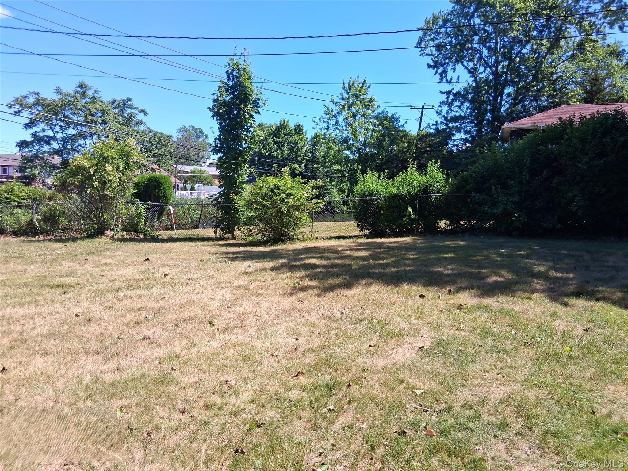 Single Family Furth Road  Nassau County, NY 11581, MLS-1020402-14