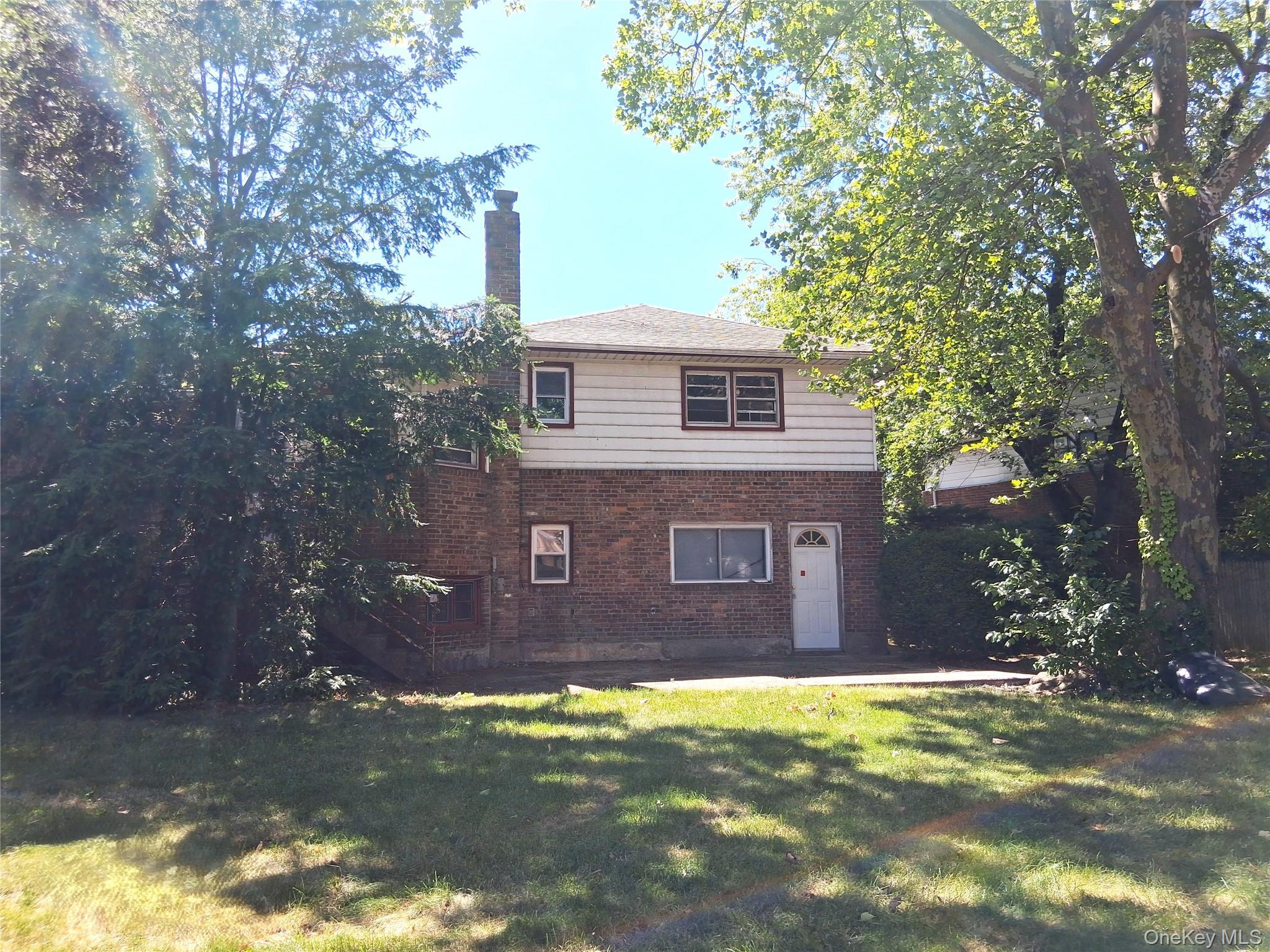 Single Family Furth Road  Nassau County, NY 11581, MLS-1020402-2