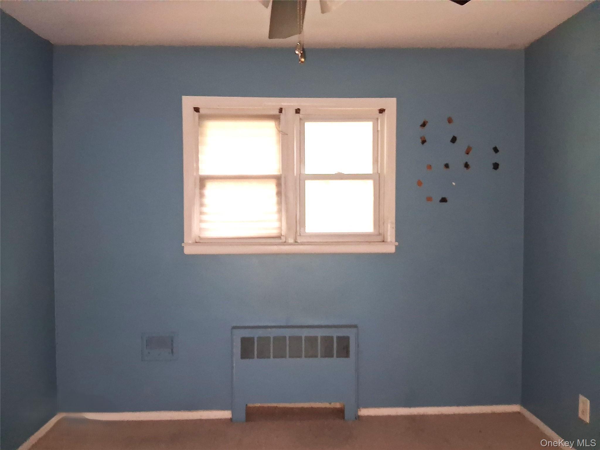 Single Family Furth Road  Nassau County, NY 11581, MLS-1020402-8