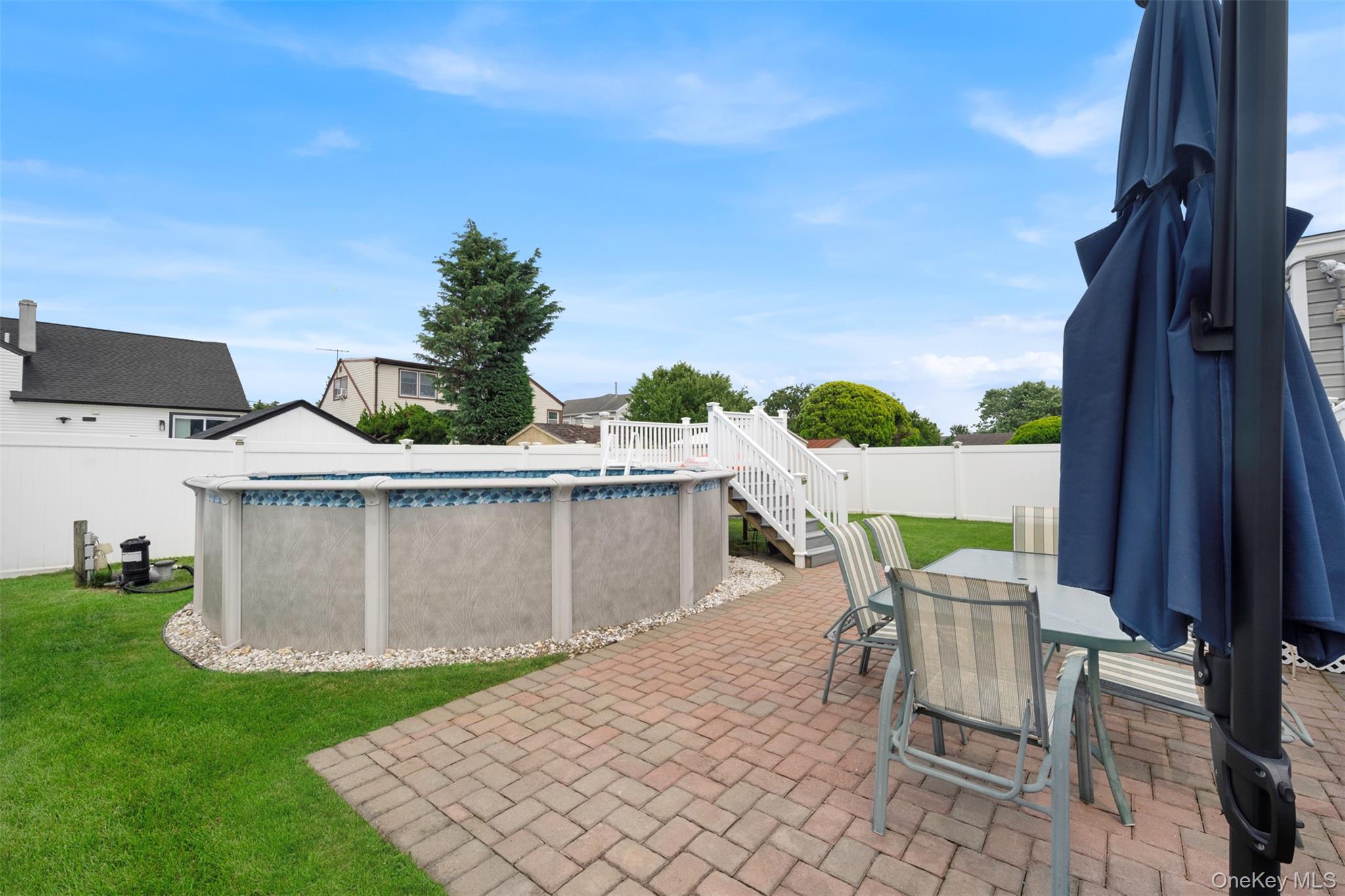 Single Family Martha Street Nassau County, NY 11520, MLS-1020410-27