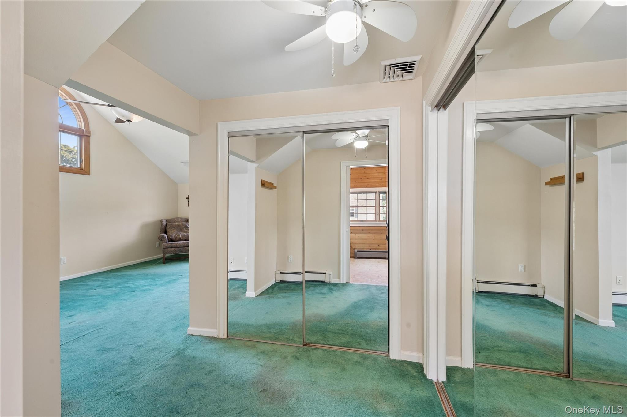 Single Family Hallock Street Suffolk County, NY 11901, MLS-1020411-17