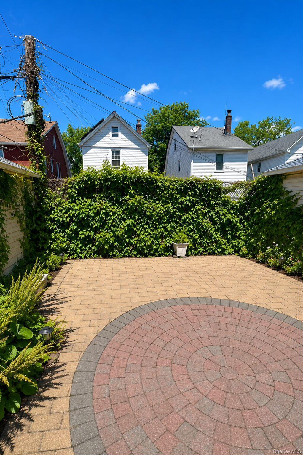 Single Family 83rd Avenue Queens, NY 11432, MLS-1020419-17