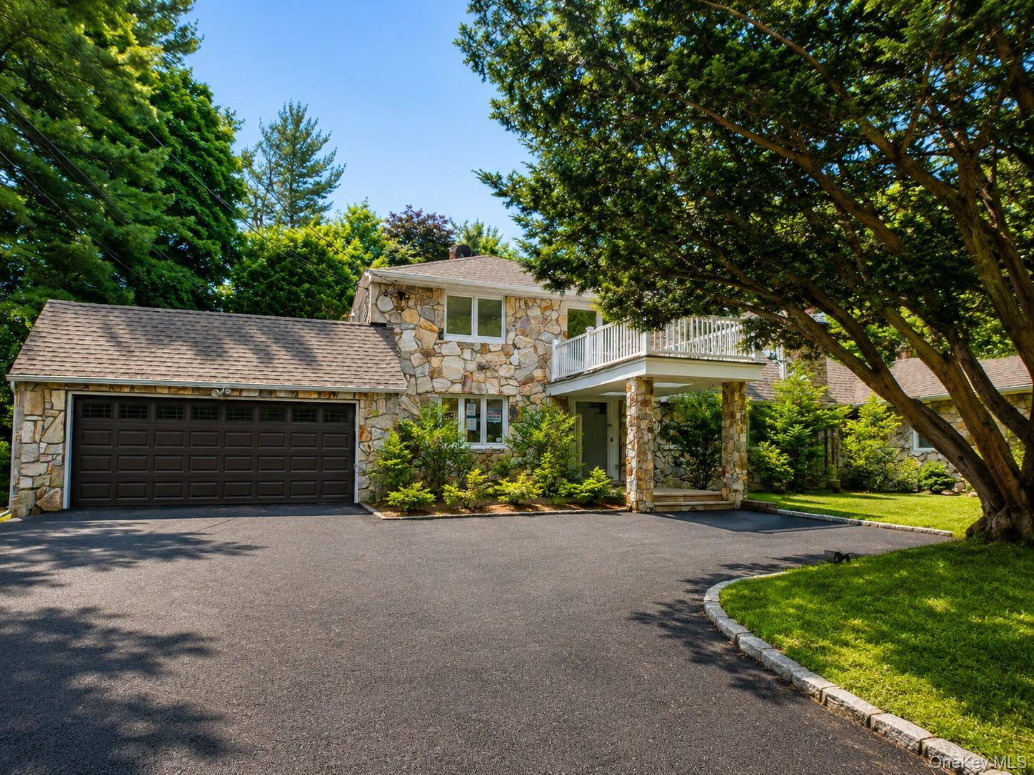 Single Family Valley Road  Nassau County, NY 11568, MLS-1020445-2