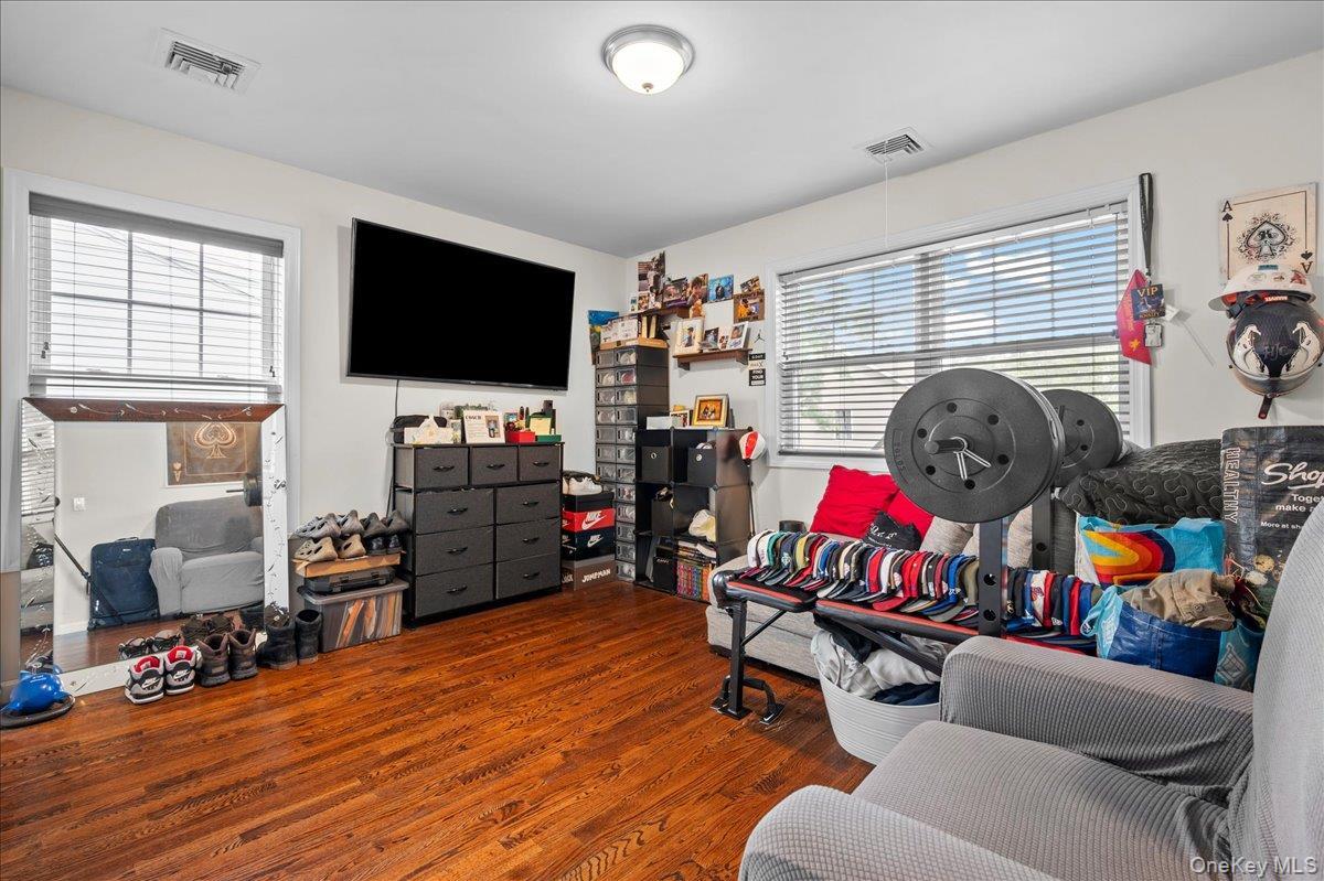Single Family Winthrop Avenue Westchester County, NY 10523, MLS-1020457-18