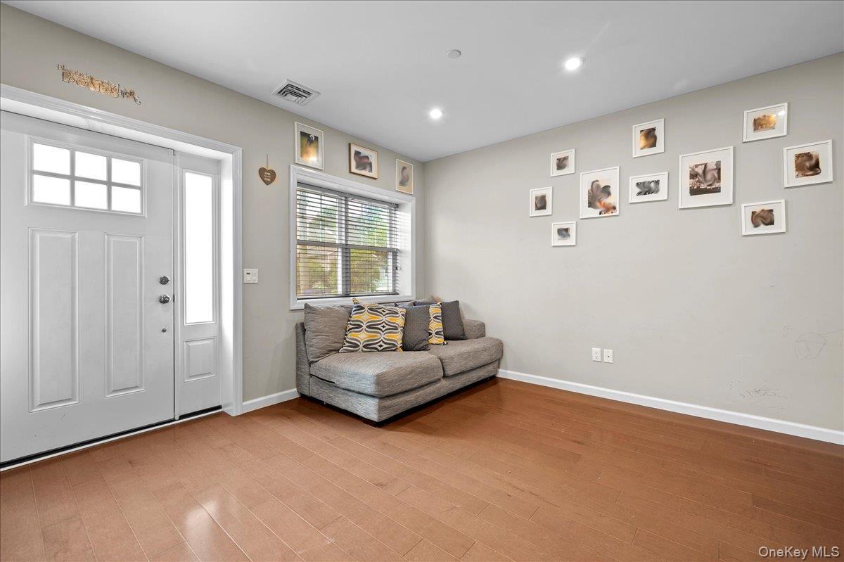 Single Family Winthrop Avenue Westchester County, NY 10523, MLS-1020457-5