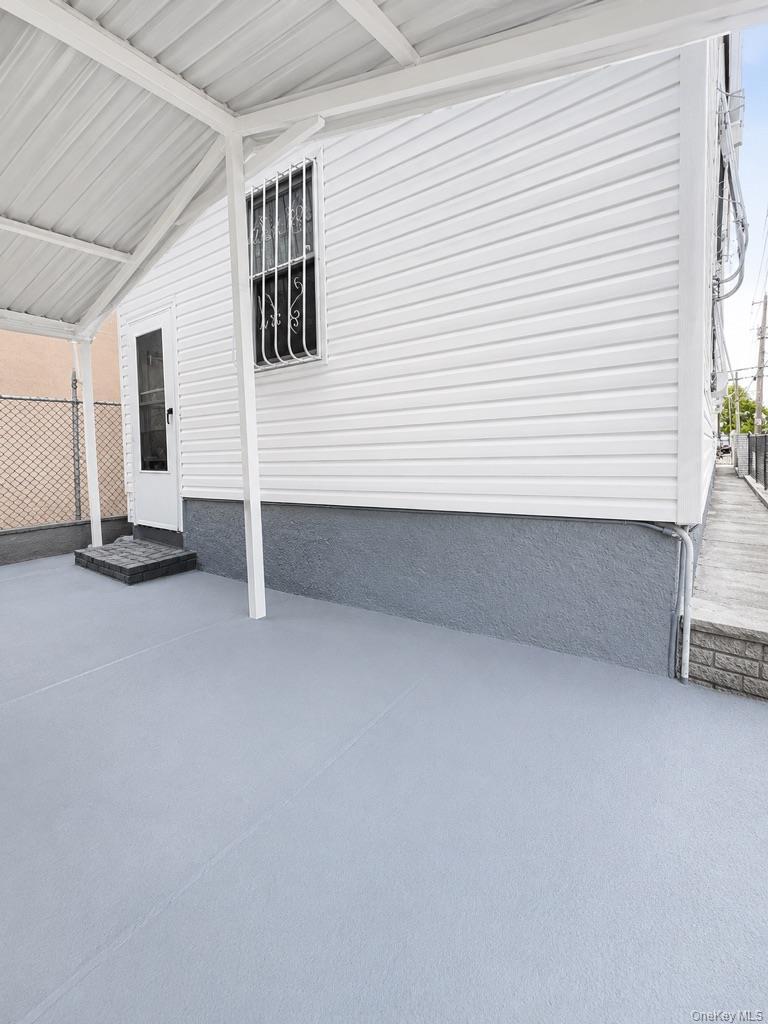 Single Family 95th Avenue  Queens, NY 11419, MLS-1020473-4