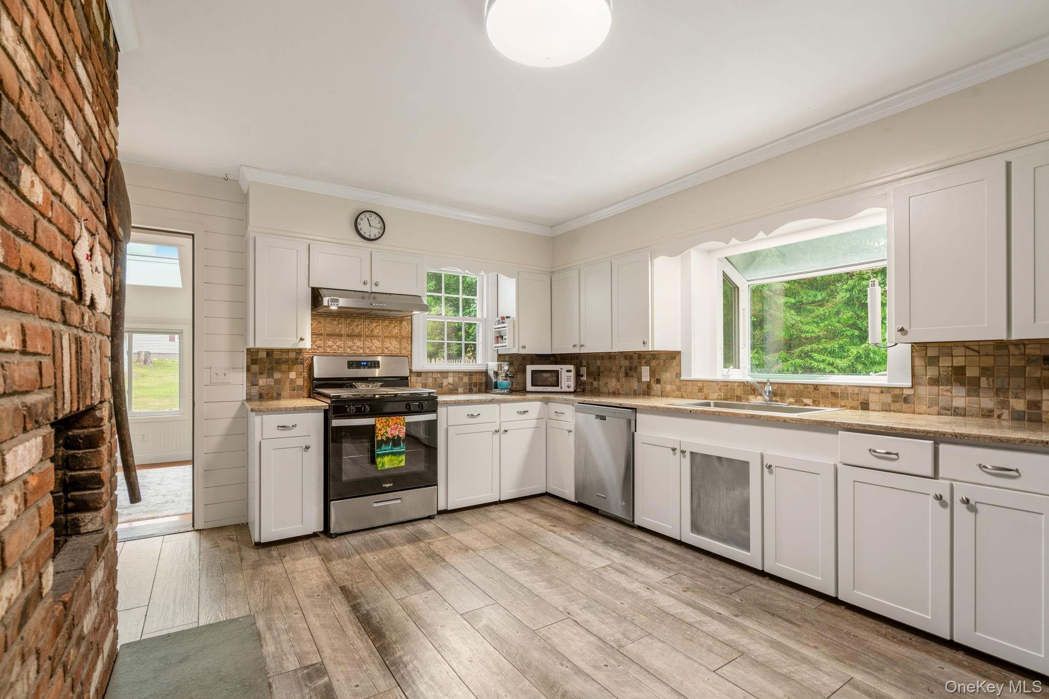 Single Family Rosa Lane Ulster County, NY 12443, MLS-1020501-24
