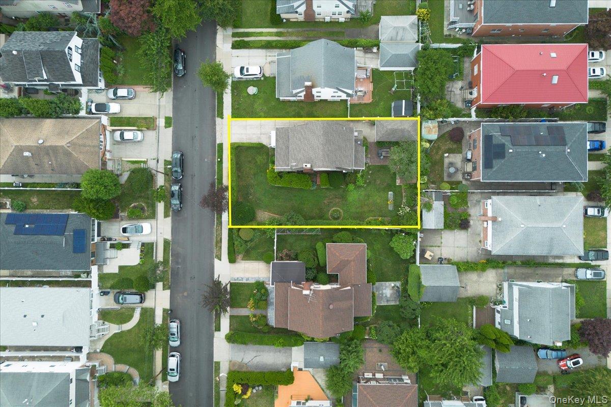 Single Family 42nd Avenue Queens, NY 11363, MLS-1020505-33