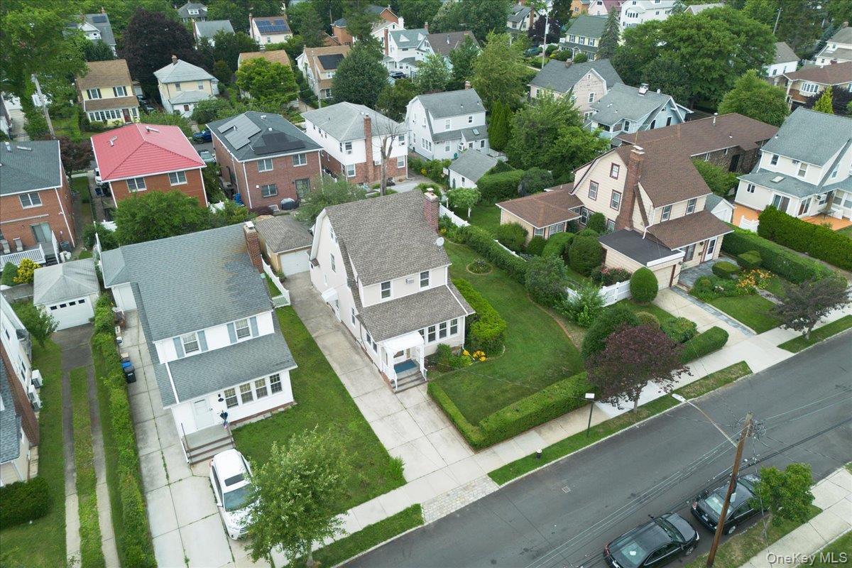 Single Family 42nd Avenue Queens, NY 11363, MLS-1020505-38