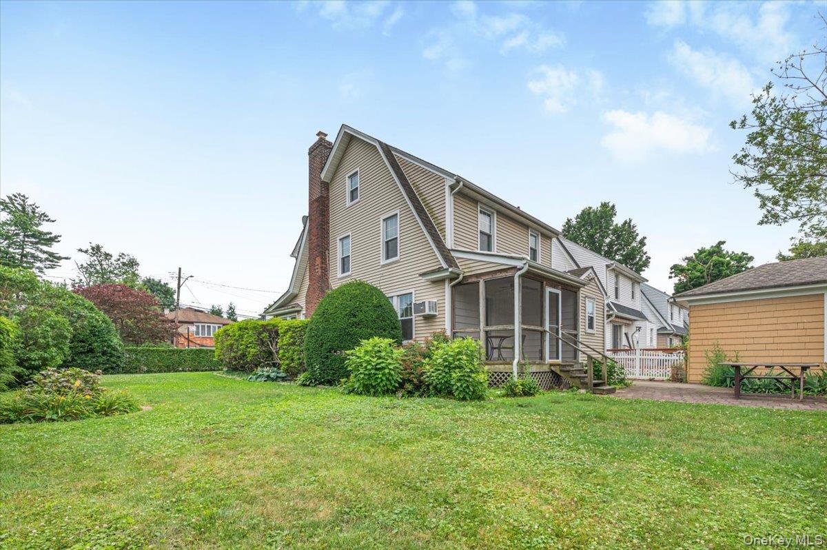 Single Family 42nd Avenue Queens, NY 11363, MLS-1020505-4