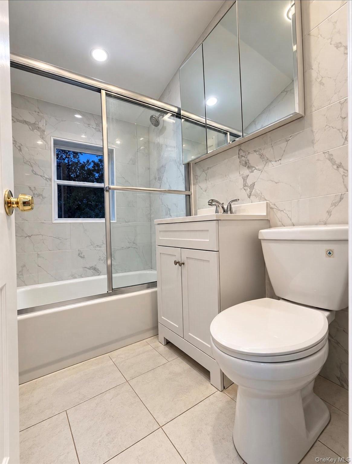 Single Family Locust Avenue  Suffolk County, NY 11701, MLS-1020512-15