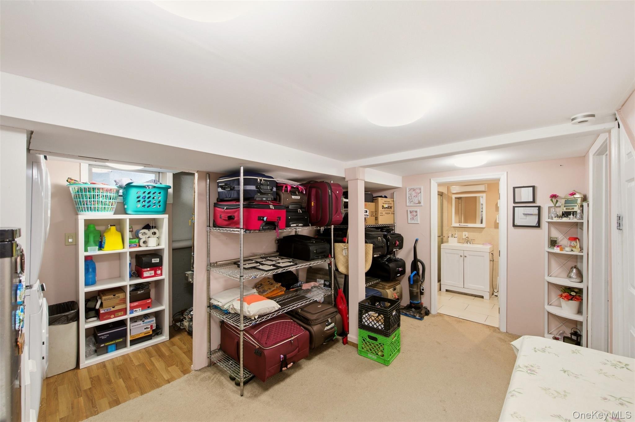 Single Family Putnam Place  Suffolk County, NY 11746, MLS-1020516-25