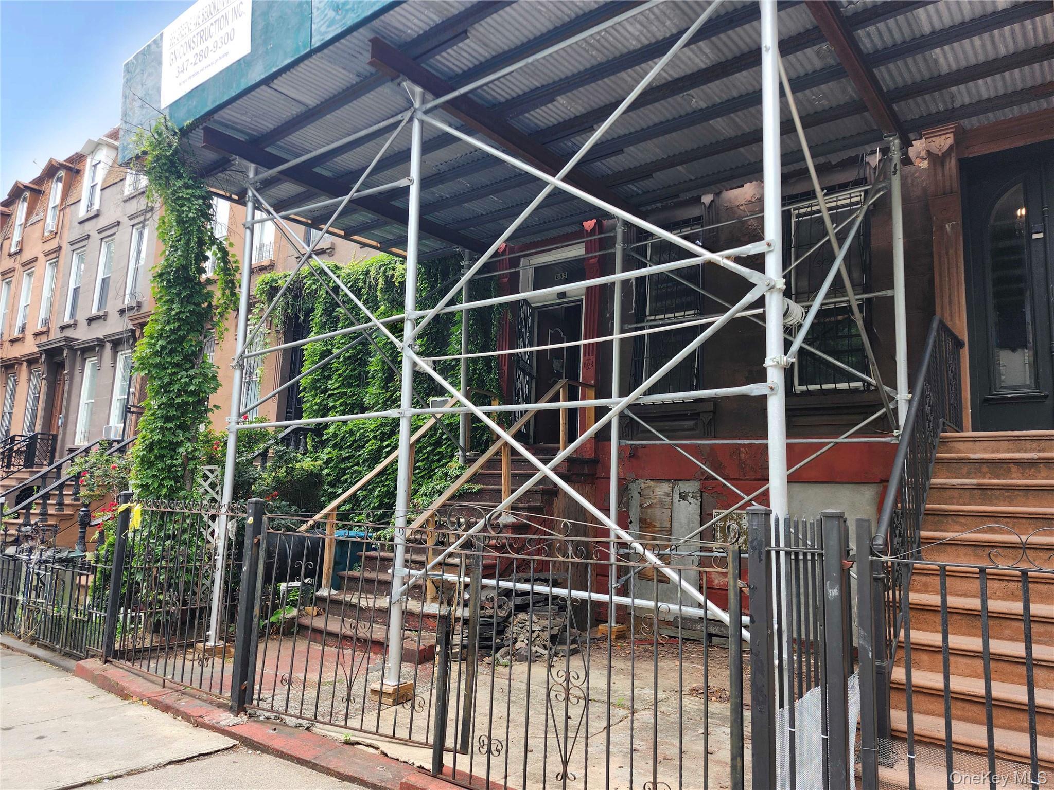 Single Family Greene Avenue  Brooklyn, NY 11221, MLS-1020522-2